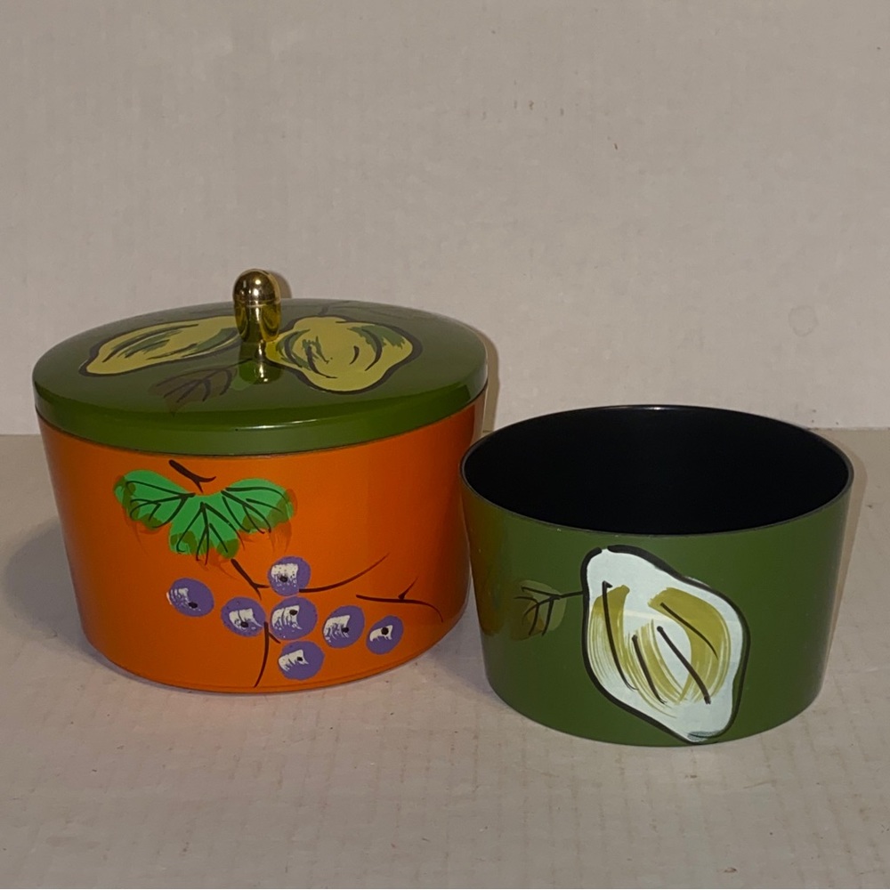 Vintage S&S Lacquer Ware Lidded Nesting Box Orange Green Hand Painted Fruit